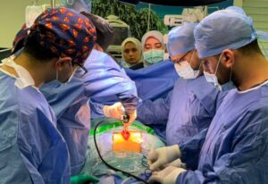 جامعة المنصورة أول العالم في جراحة لإعادة بناء صمامات الأورطى بأنسجة ذاتية