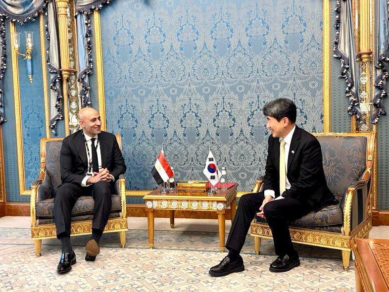 على هامش مشاركته في مؤتمر مبادرة تنمية القدرات البشرية بالرياض