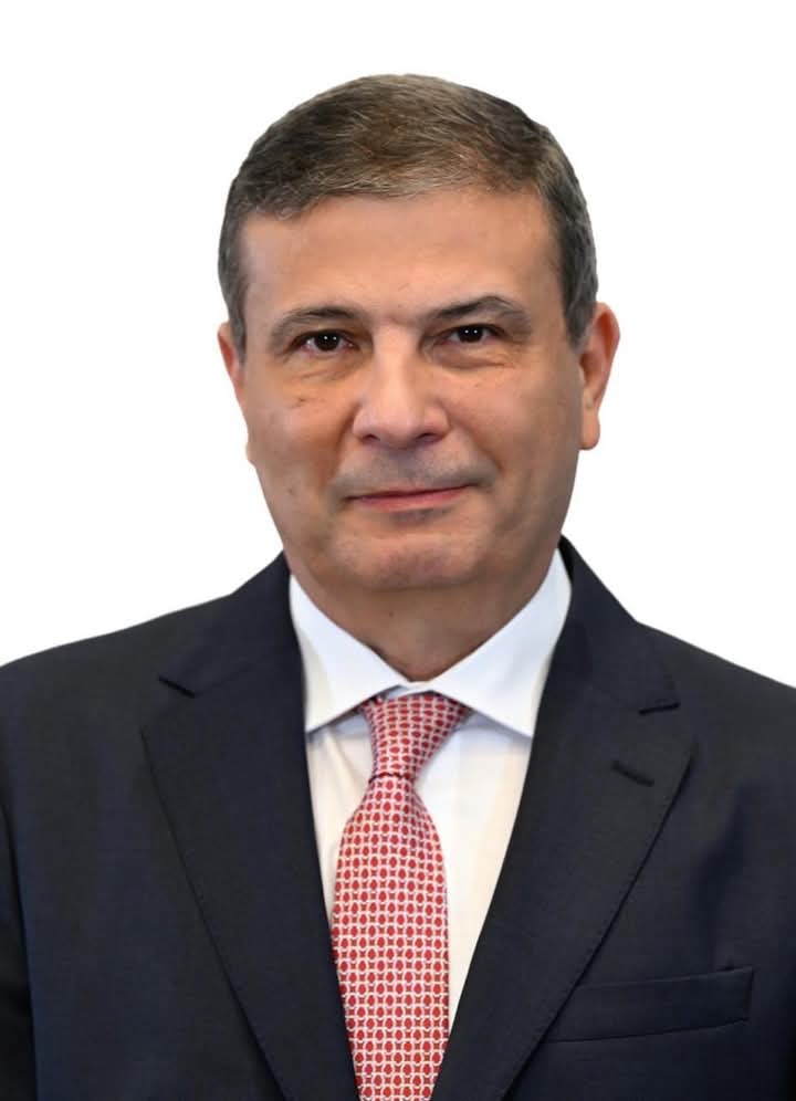 وزير الزراعة يتوجه إلى تونس لترأس اجتماعات مجلس إدارة مرصد الصحراء