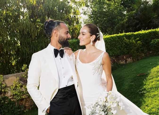 أمينة خليل في جلسة تصوير استعدادًا لزفافها على المصور أحمد زعتر