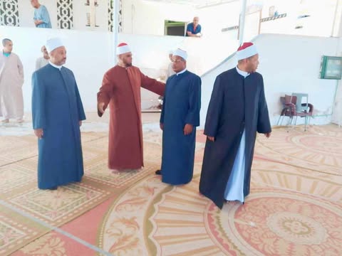 بالصور | وكيل وزارة الأوقاف بالبحر الأحمر يُفاجئ المساجد بجولة تفقدية ويُصدر تعليمات حازمة لضبط الأداء