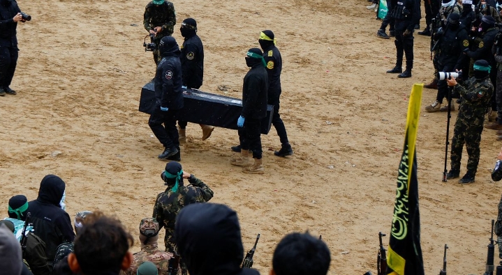 استعادة جثامين من غزة: ما الرسائل التي تحملها لإسرائيل وحماس؟