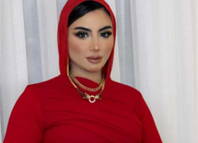 البلوجر أم خالد ترد على شائعات القبض عليها أنا وسط ولادي وبخير