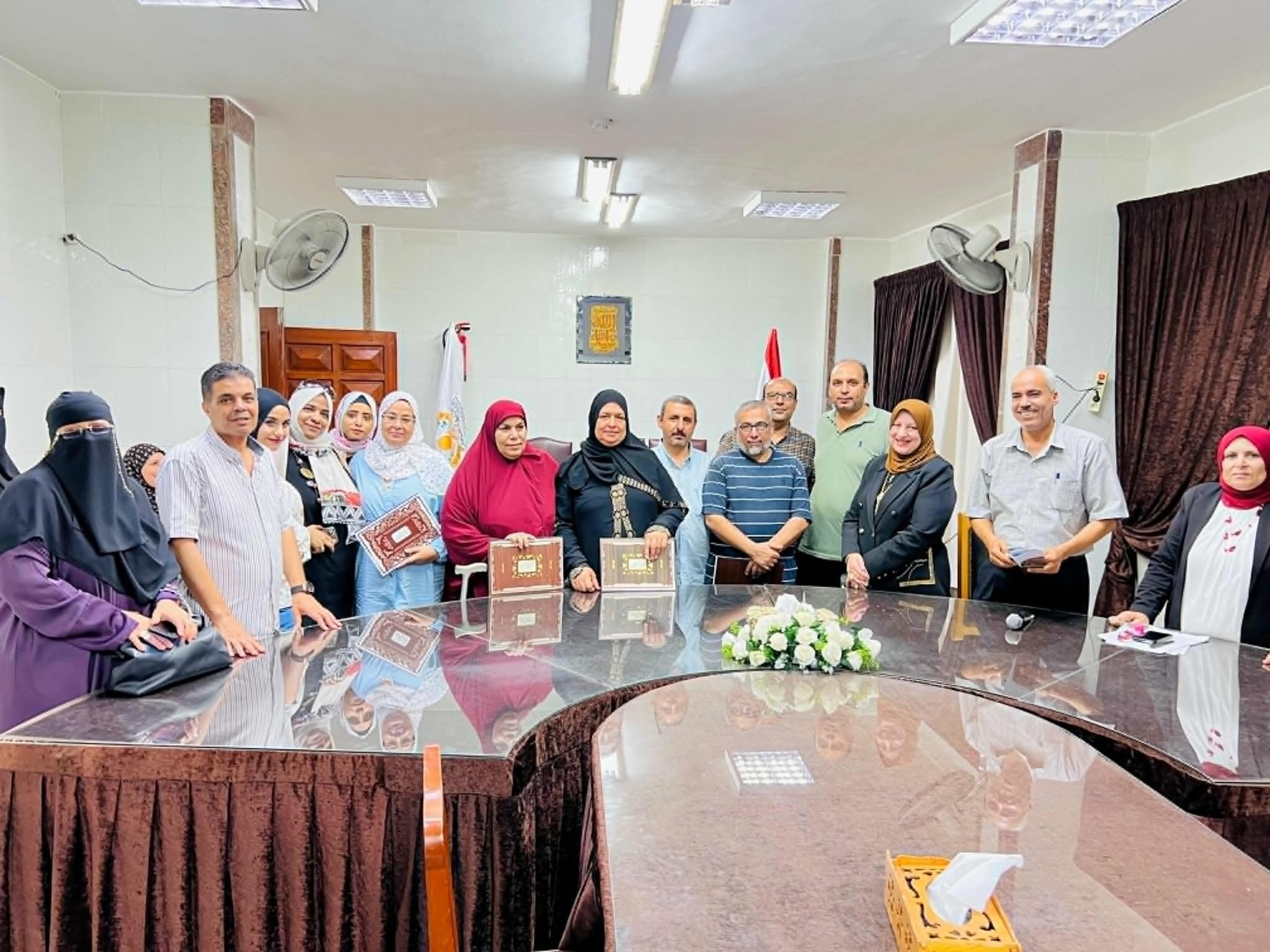 حفل تكريم السادة المحالين لسن المعاش بالادارة العامة للمدن الجامعية بالدقهلية