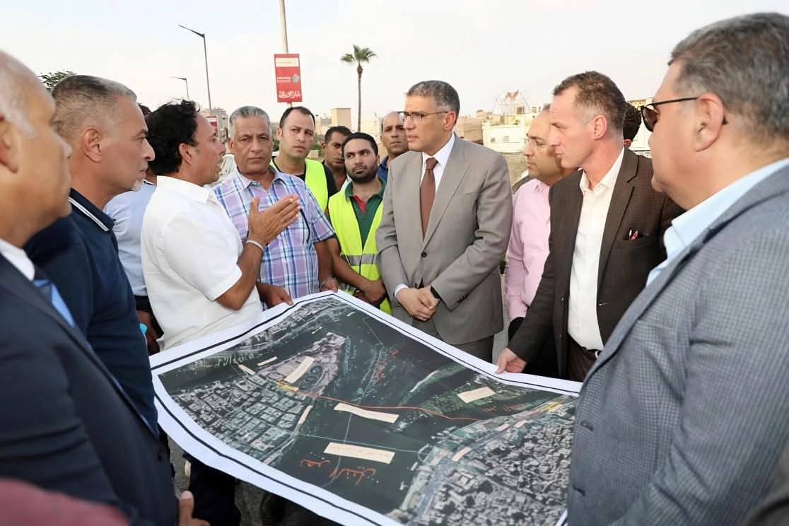 محافظ الجيزة يتفقد موقع أعمال مشروع دعم محطة مياه جزيرة الدهب بمصادر تغذية كهربائية اضافيه