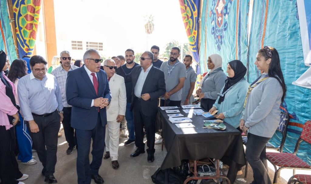 ثالث أيام توقيع الكشف الطبي للطلاب الجدد بجامعة طنطا