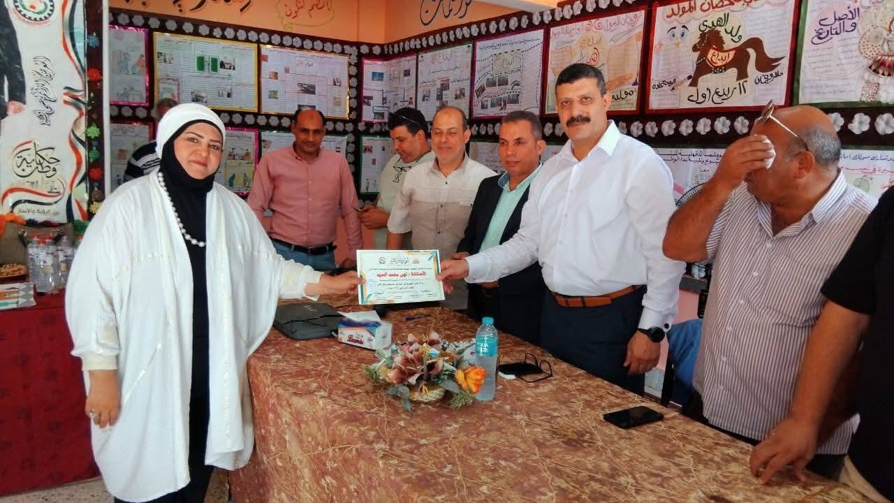 الغرباوي يفتتح معرض مركز تنمية القدرات الصحفية ومسابقة الكاريكاتير الحي بمدرسة محي الدين ابو العز الصناعية بشربين