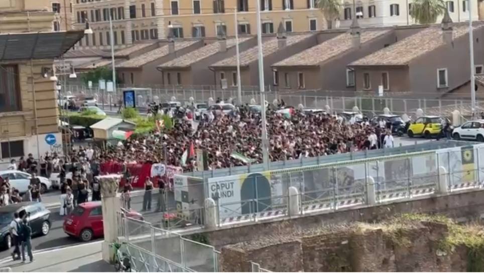 بدء إضراب عام في إيطاليا تضامنًا مع فلسطين وأعضاء بالحكومة تهاجم المضربين