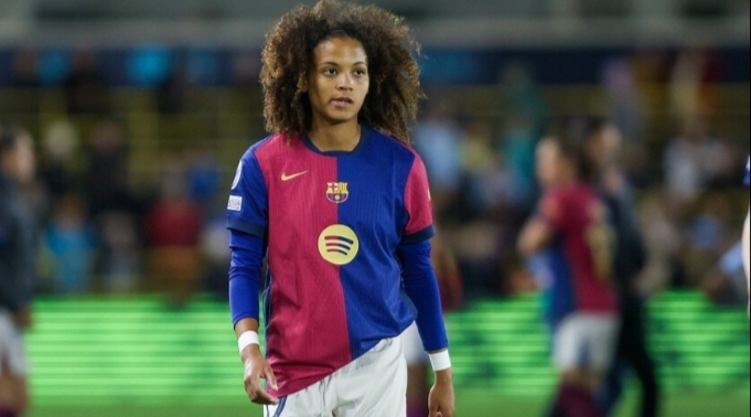 الكرة الذهبية فيكي لوبيز تسطر التاريخ بفوزها بجائزة كوبا للسيدات