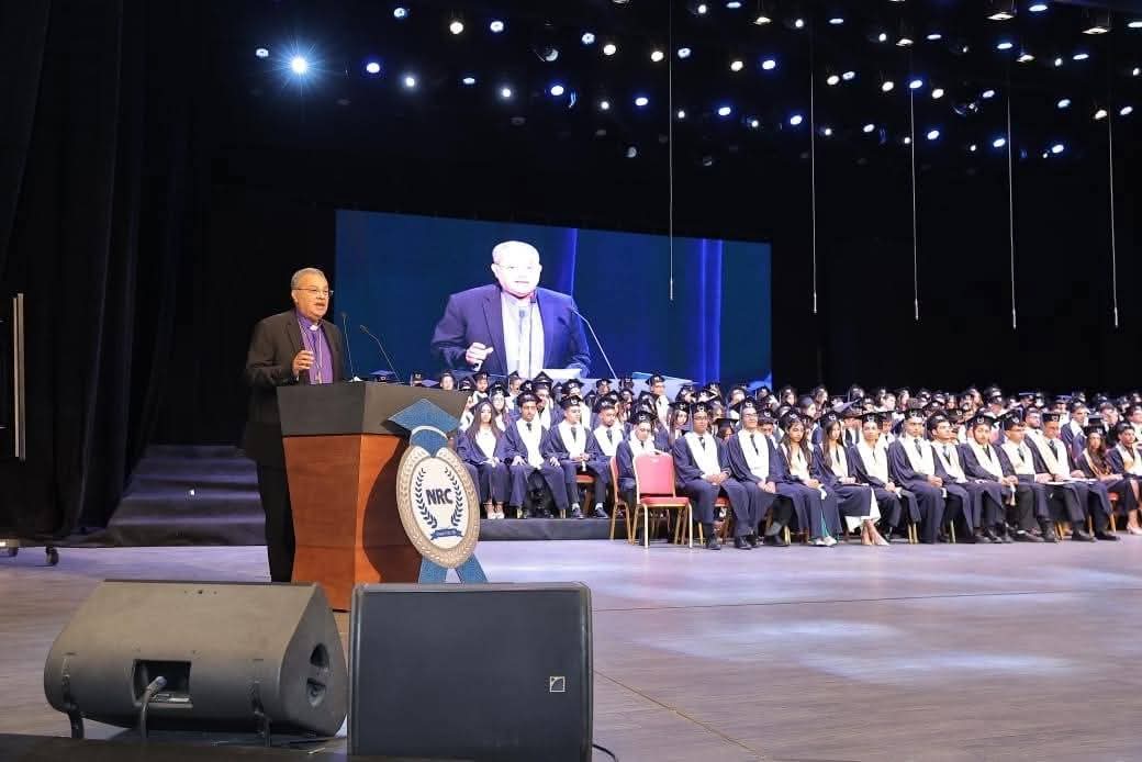 حفل تخرج طلاب مدرسة كلية رمسيس الجديدة