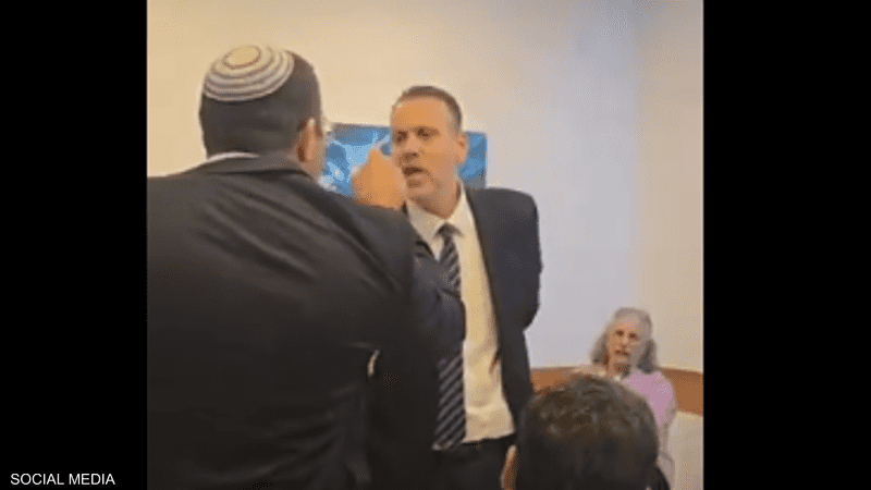 شجار سياسي محتدم في إسرائيل خلاف بين وزيرين حول توزيع المناصب الحكومية