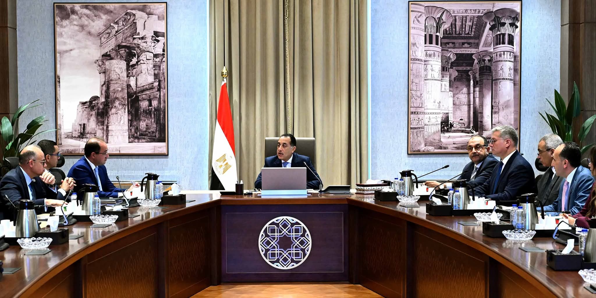 جهود تجهيز الشركات الحكومية للطرح وسُبل تنشيط البورصة المصرية