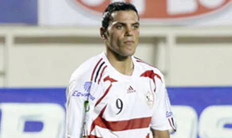 عمرو زكي يفتح النار على مروجي الشائعات هو أنا بشم كولا