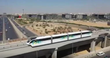 كامل الوزير يعلن افتتاح مونوريل شرق النيل والقطار الكهربائي السريع ودعم التنمية الشاملة في مصر