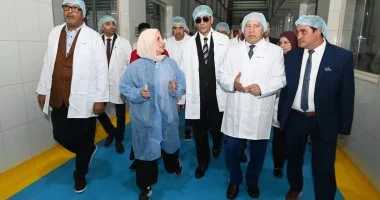 كامل الوزير يطلق 5 خطوط إنتاج جديدة باستثمارات ضخمة لتعزيز الصناعة الوطنية