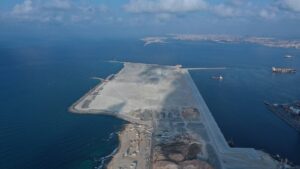 اعرف معلومات عن مشروعات بلدك - مشروع إنشاء محطة تحيا مصر 2 متعددة الأغراض على رصيف 100 بميناء الدخيلة