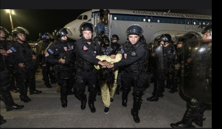 هيومن رايتس فنزويليون مرحلون من الولايات المتحدة إلى السلفادور تعرضوا للتعذيب