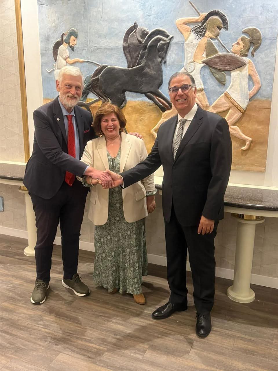 نائب وزير الخارجية والهجرة يقوم بزيارة عمل إلى قبرص