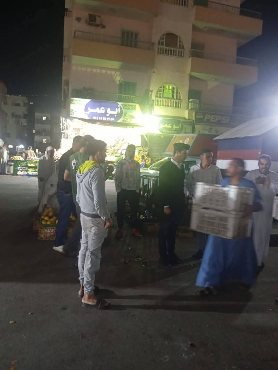 رئيس حي شمال الغردقه  شنّ حي شمال حملة مسائية مكبرة بمشاركة شرطة المرافق