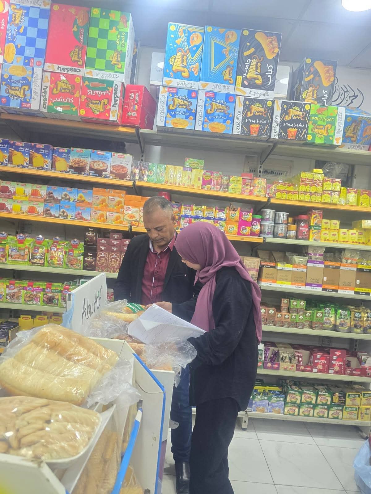 القصير تواصل حملاتها اليومية لحماية المستهلك وضبط الأسواق