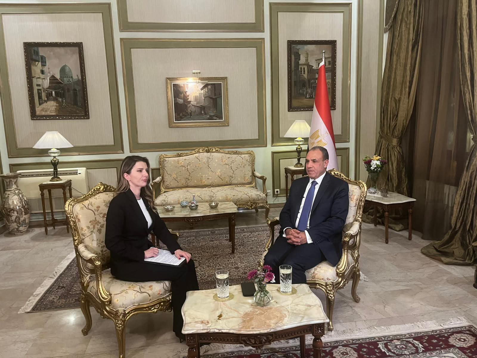 أجرى د. بدر عبد العاطي لقاء إعلاميًا مع الإعلامية سينا ألكان على قناة Habertürk