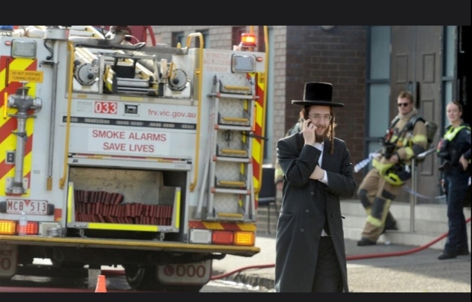 أستراليا مرض عقلي وراء حرق الكنيس اليهودي وليس معاداة السامية