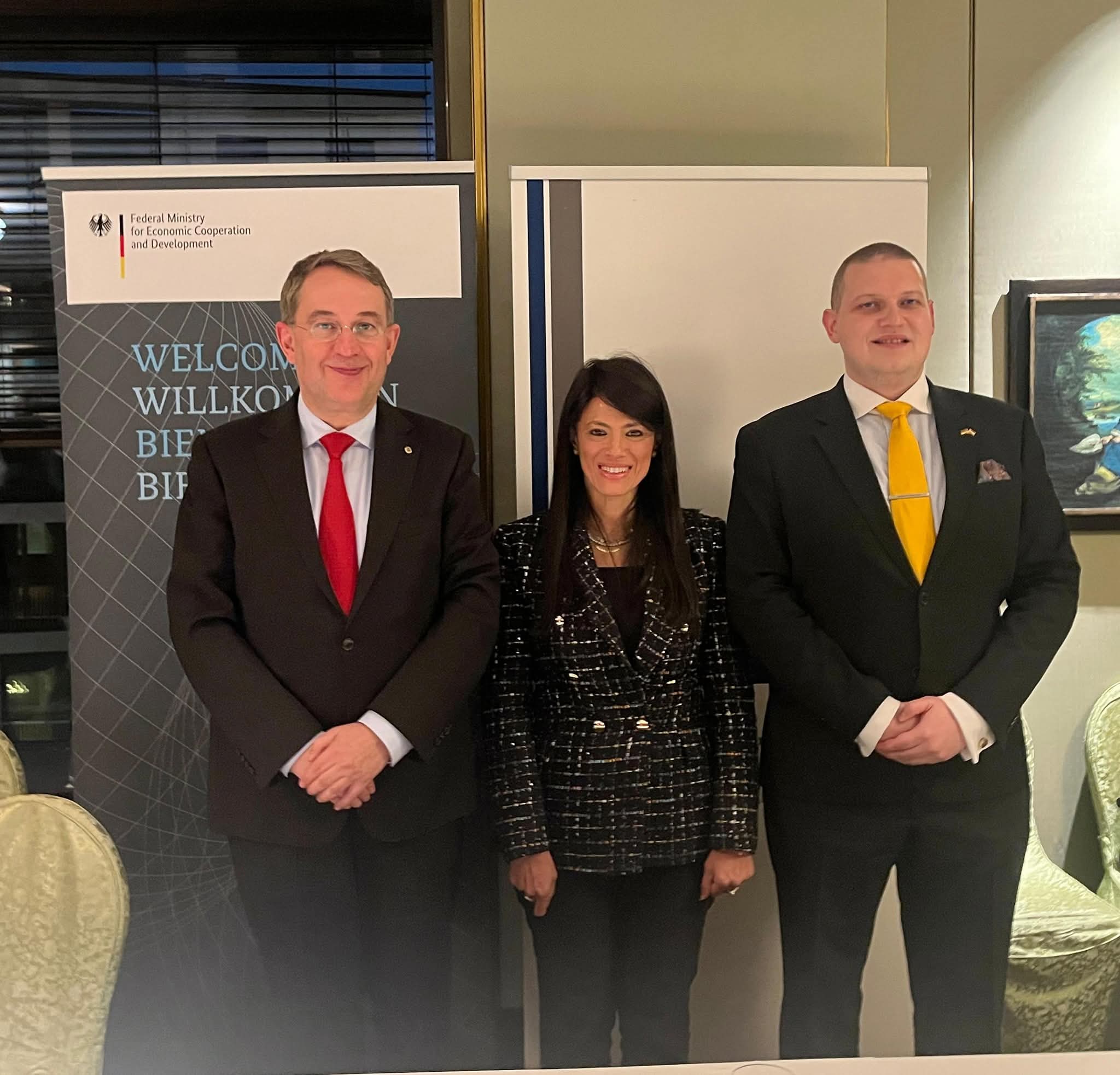 الدكتورة رانيا المشاط تعقد حوارًا مفتوحًا مع القطاع الخاص والمستثمرين الألمان لعرض محاور السردية الوطنية للتنمية الاقتصادية والنموذج الاقتصادي الجديد لمصر وسياسات الإصلاح الاقتصادي والهيكلي لدعم النمو والتشغيل