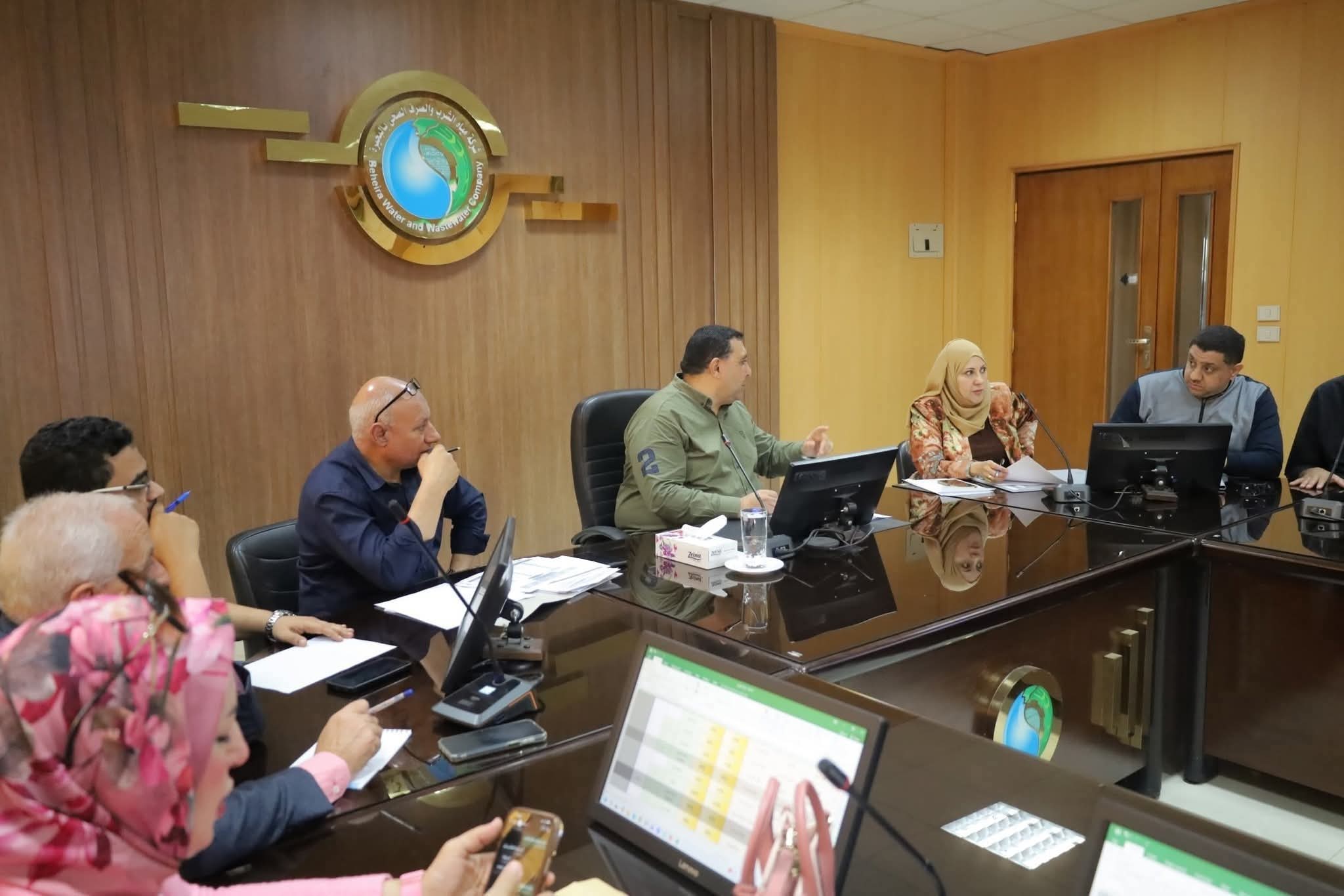 رئيس مياه الشرب بالبحيرة اجتماع دوري لمتابعة مشروعات حياة كريمة