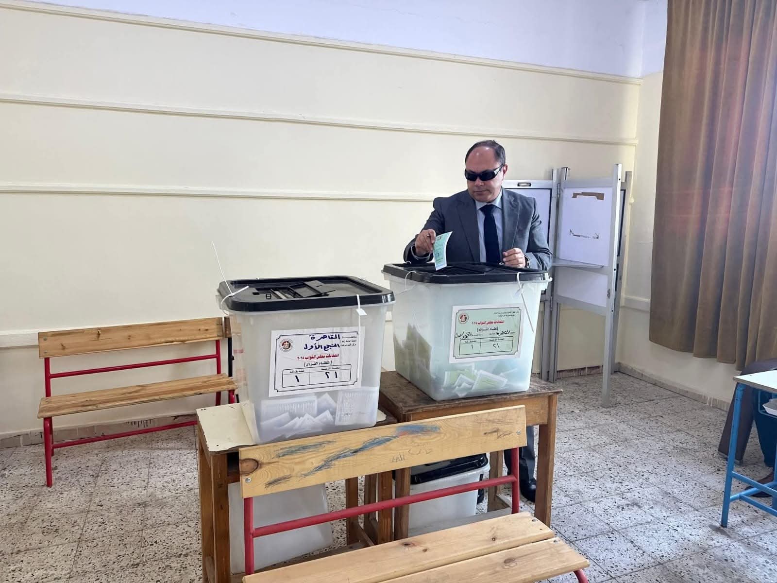 رئيس هيئة تنمية الصعيد يُدلي بصوته في انتخابات مجلس النواب ٢٠٢٥