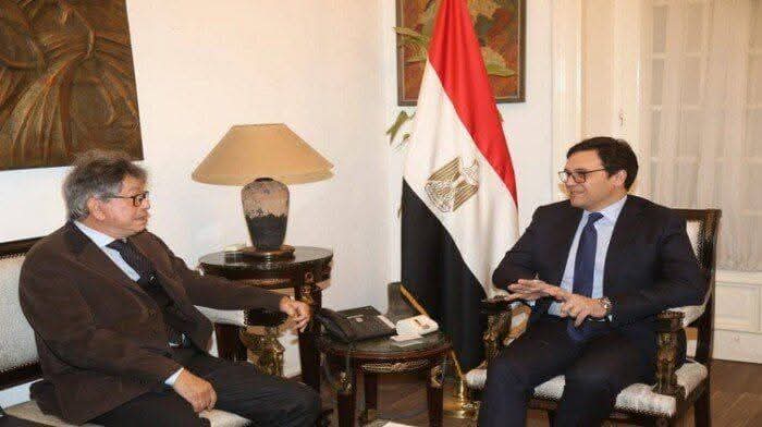 وزير الثقافة يشيد بمبادرة المتحدة لمنع نشر أخبار مشاهير مواقع التواصل الاجتماعي 