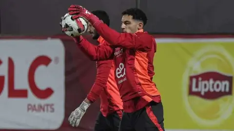 3 لاعبين يؤكدون نجاح رهانات حسام حسن مع منتخب مصر.. مصطفى شوبير الأبرز