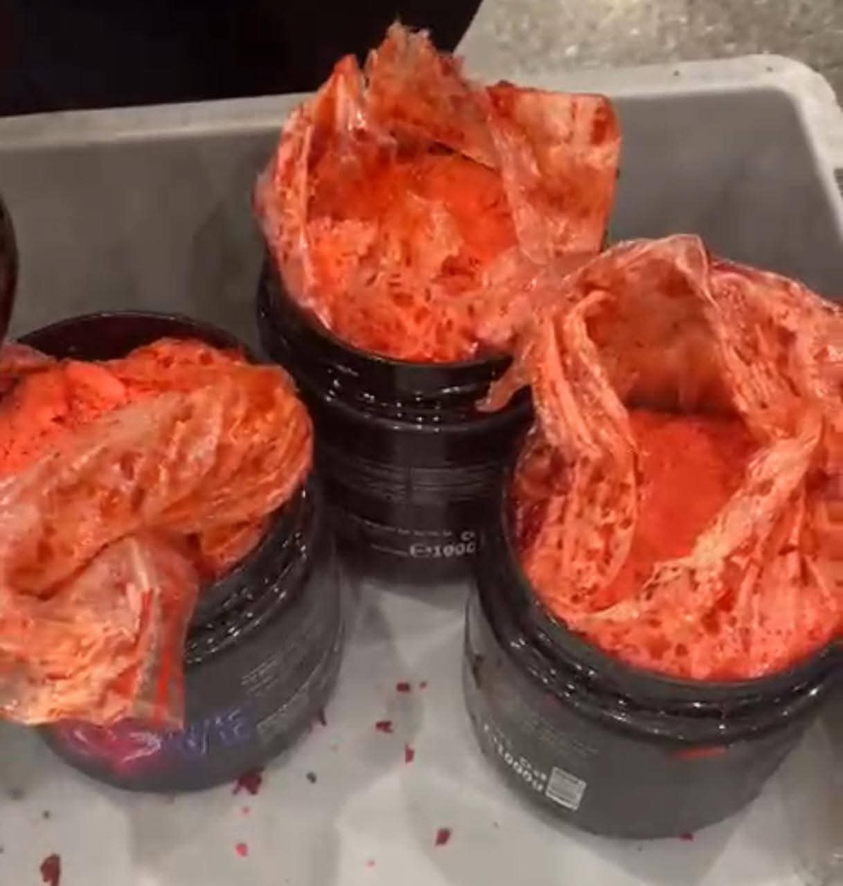 جمارك مطار القاهرة تتصدي لهجمة جديدة من مهربي المخدرات بضبط ١١ كيلو ونصف مجددا