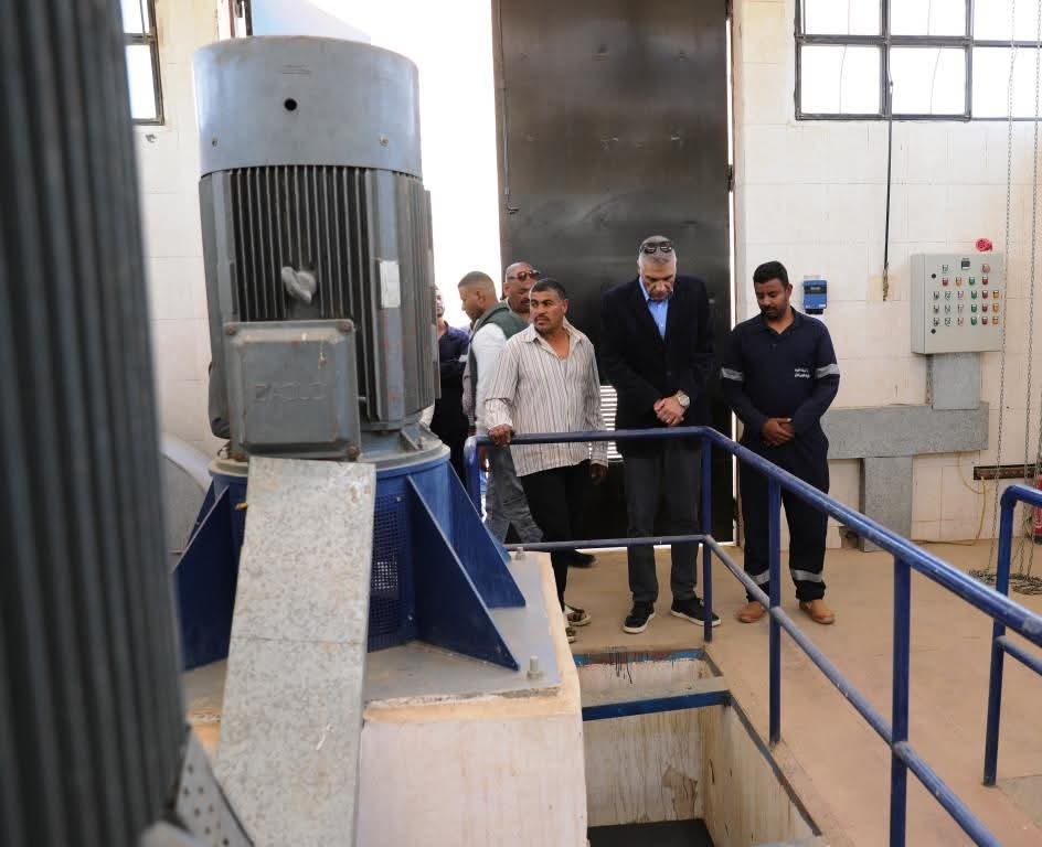 تفاعل سريع ومباشر من محافظ أسوان مع مطالب وشكاوى أهالى قرى حاجر البلاليص بإدفو والكاجوج وفطيرة بكوم أمبو  ومستشفى دراو  ومنطقة خور عواضة لتحسين مستوى الخدمات والإرتقاء بها