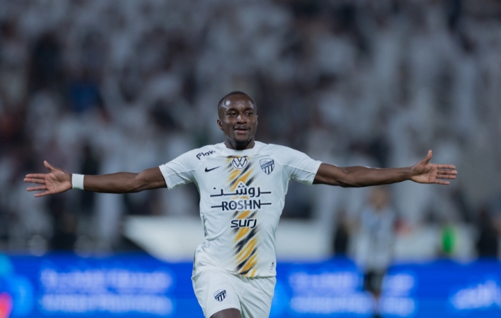 إنتر ميلان الإيطالي يتفق مع ديابي