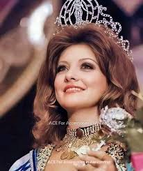 جورجينا رزق ملكة جمال الكون تحتفل بعيد ميلادها