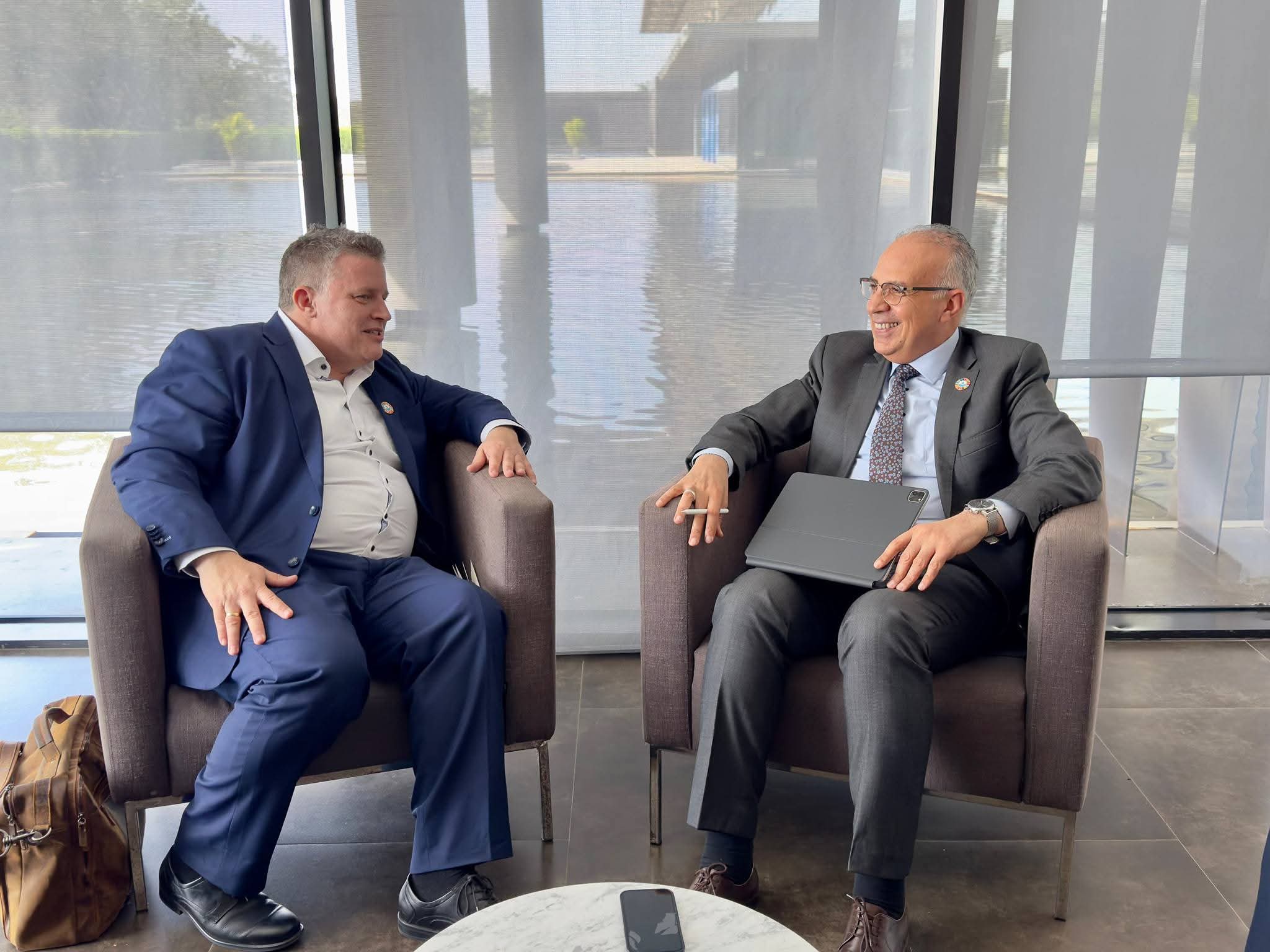 الدكتور سويلم يلتقي نائب وزير البيئة الألماني، على هامش "الاجتماع التحضيري رفيع المستوى لمؤتمر الأمم المتحدة للمياه" بالسنغال