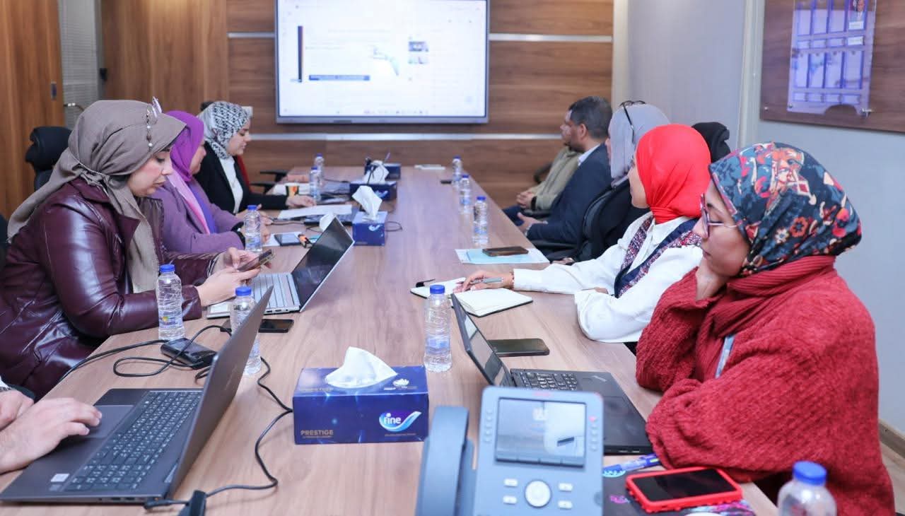 هيئة الدواء المصرية تشارك في اجتماع اللجنة التوجيهية للذكاء الاصطناعي لتعزيز المنظومة الدوائيه