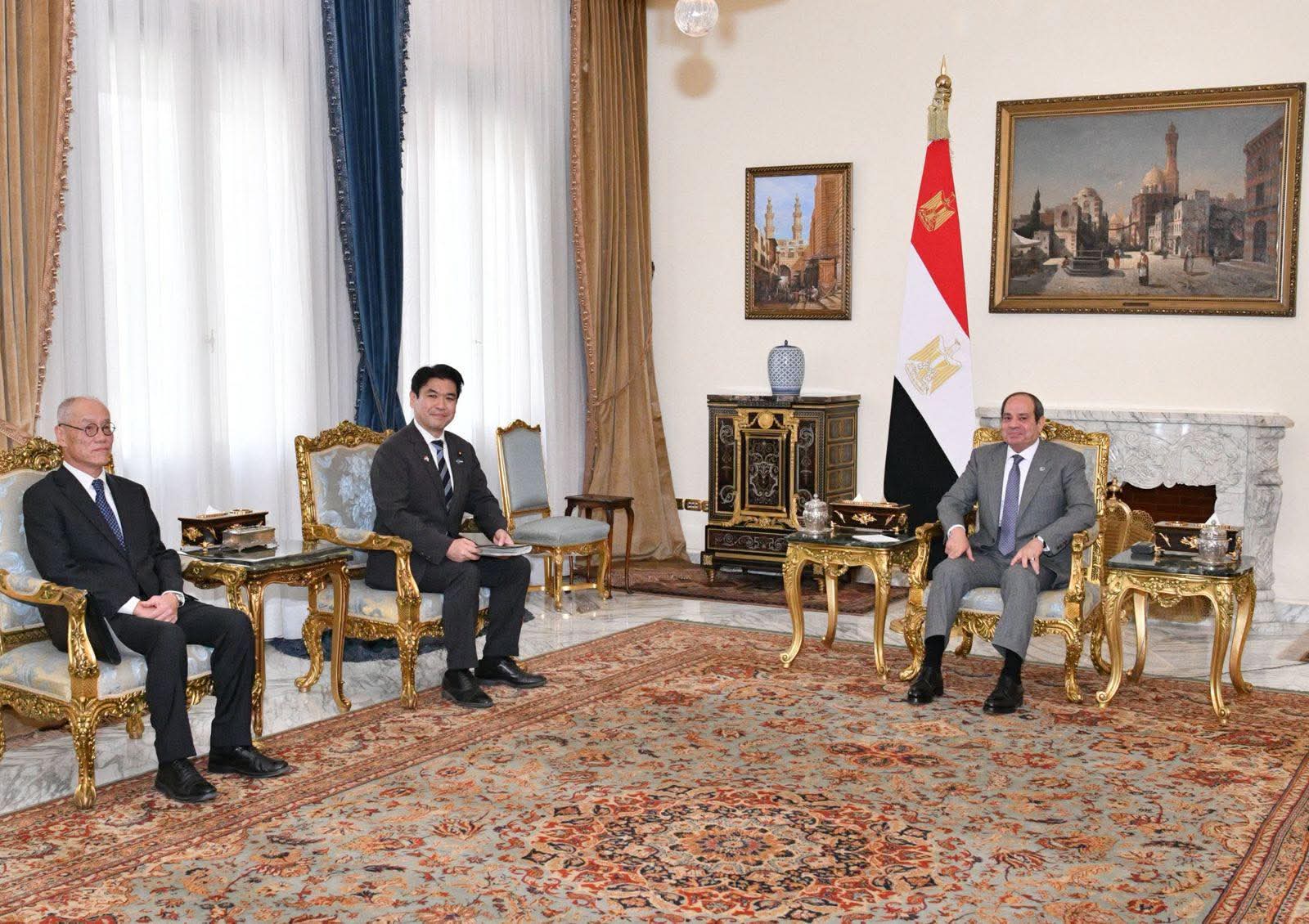 السيد الرئيس استقبل السيد ماتسوموتو يوهي وزير التعليم والثقافة والرياضة والعلوم والتكنولوجيا الياباني