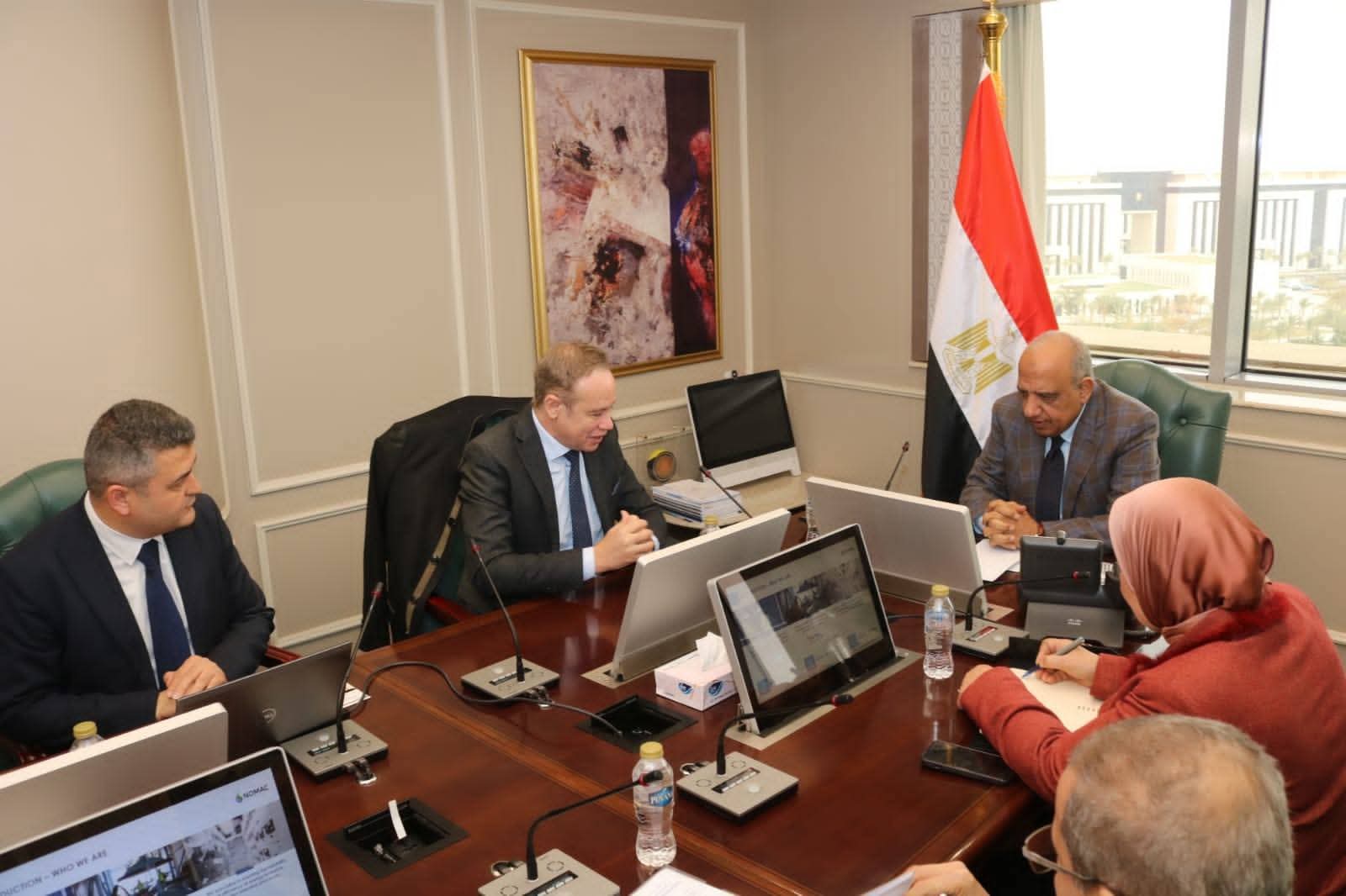 وزير الكهرباء والطاقة المتجددة يبحث مع شركة أكوا باور السعودية تعزيز التعاون والشراكة في مجالات الطاقة المتجددة ودعم الشبكة الموحدة