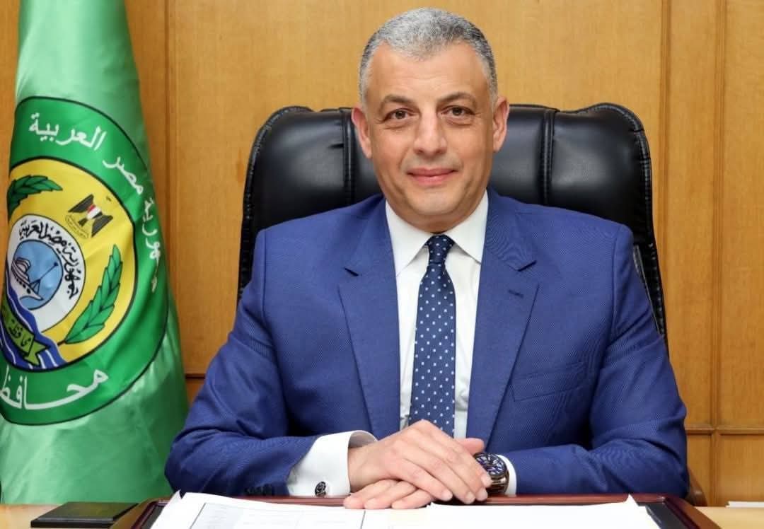 محافظ الإسماعيلية يهنئ المستشار هشام بدوي بانتخابه رئيسًا لمجلس النواب