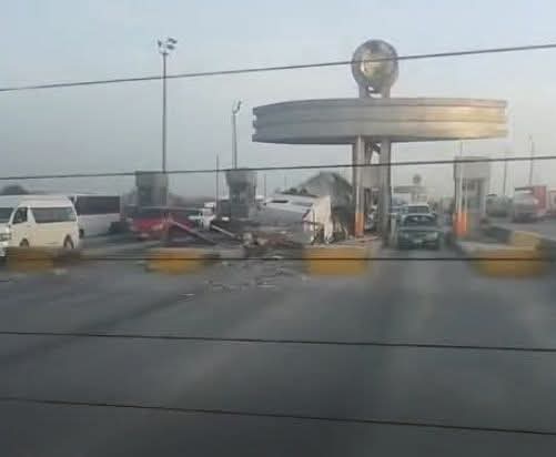 حــادث مُـروع سيارة نقل ثقيل تصـطدم بكارتة بلبيس محافظة الشرقية