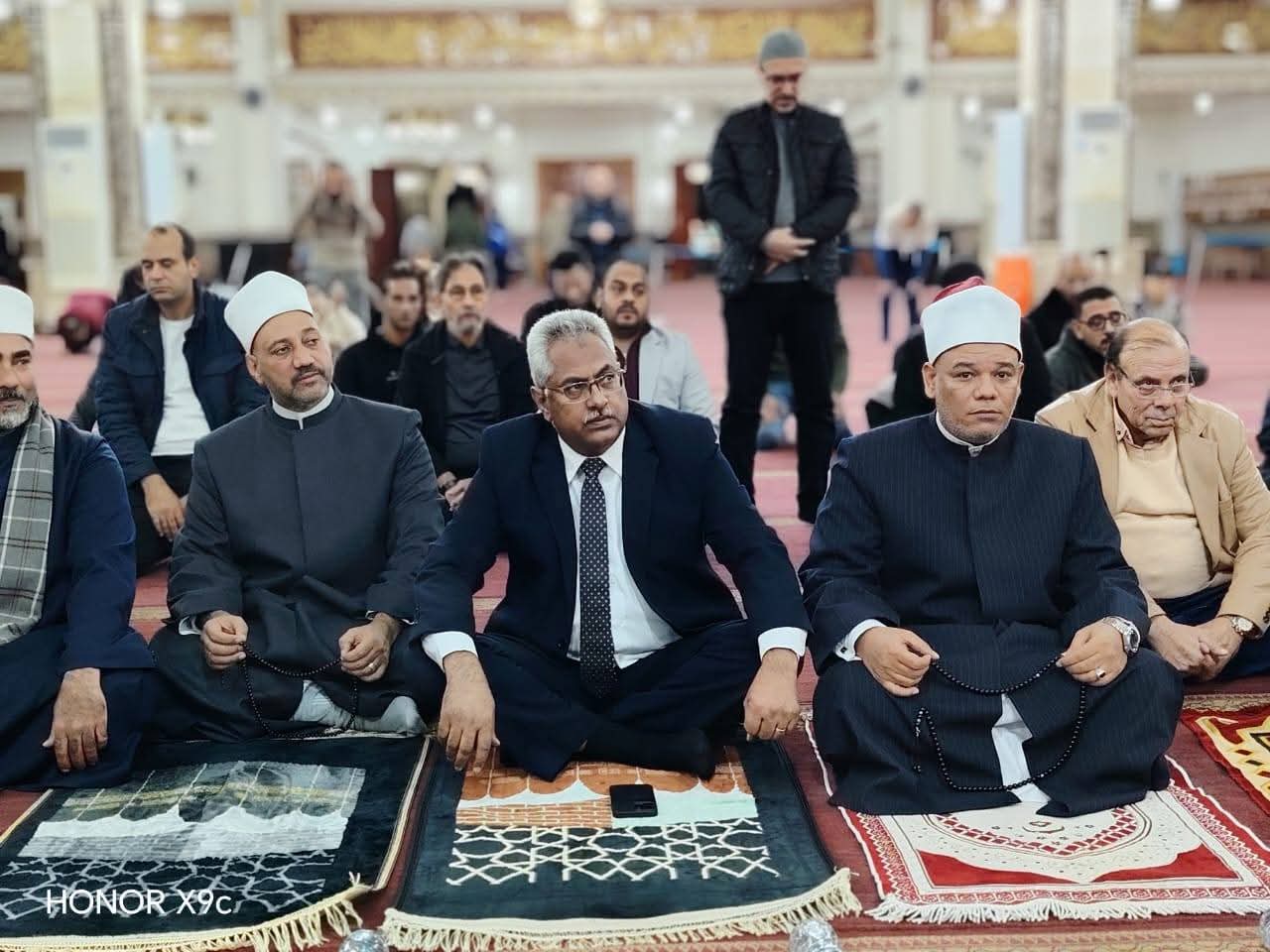 السكرتير العام لمحافظة البحر الأحمر يشهد احتفالية ليلة الإسراء والمعراج بمسجد الميناء بالغردقة