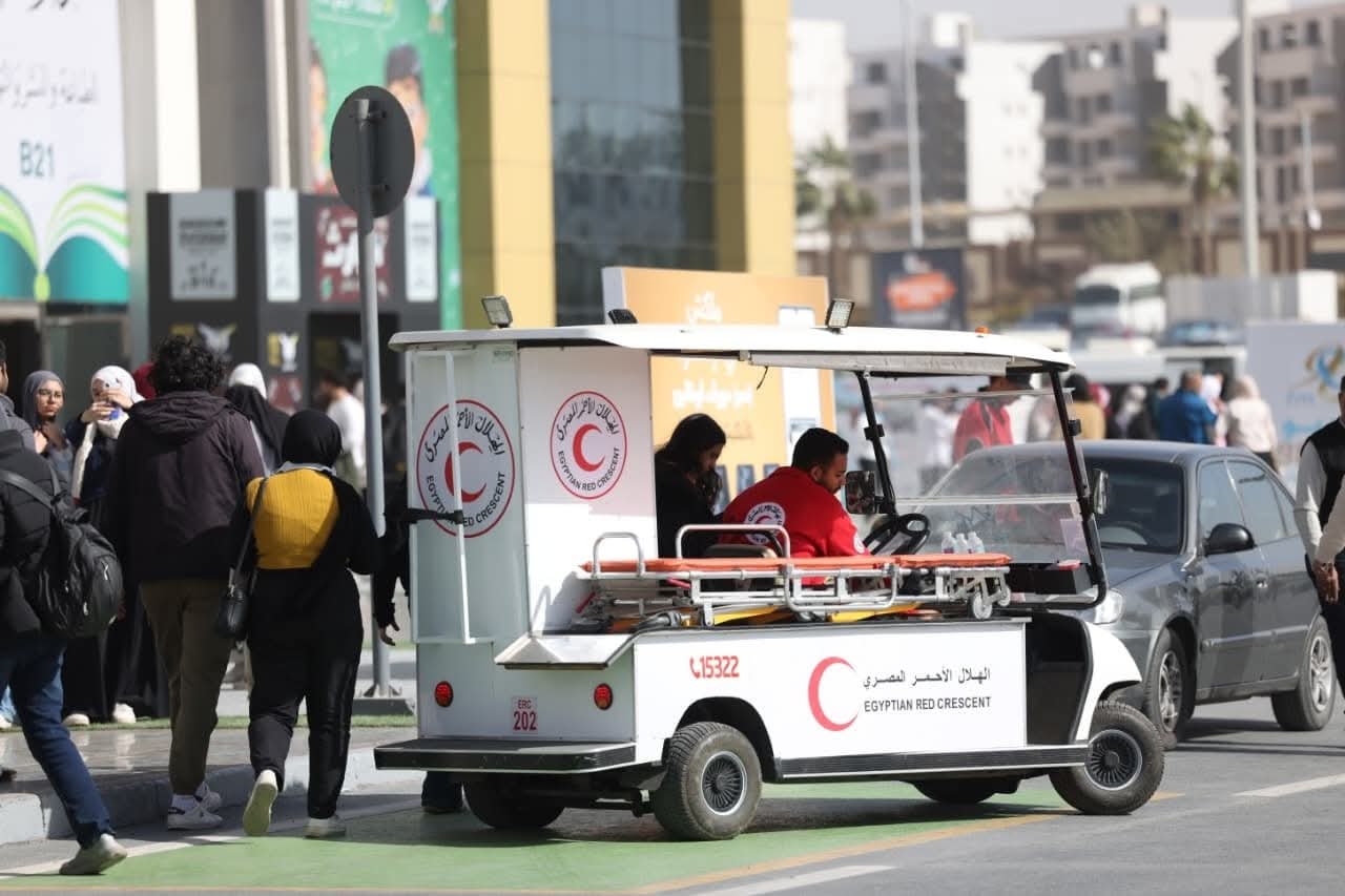 تعزيزًا للإتاحة الثقافية كراسي متحركة لخدمة كبار السن وذوي الإعاقة بمعرض القاهرة الدولي للكتاب