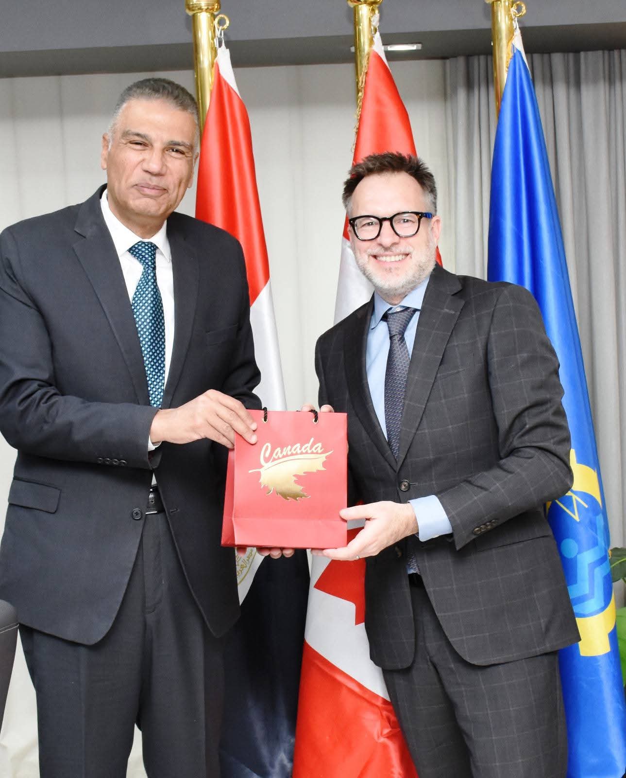 محافظ أسوان يستقبل سفير كندا ووفد منظمة الفاو الدولية لتعزيز أوجه التعاون المشترك فى مجالات التنمية والإستثمار والسياحة