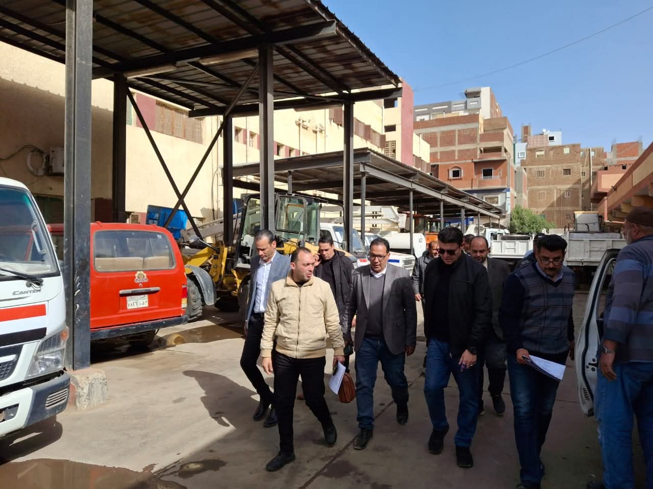 تنفيذاً لتكليفات محافظ المنوفية السكرتير العام يتابع عدد من ملفات العمل وحجم الأداء بنطاق مركزي تلا والشهداء للارتقاء بمستوى الخدمات  