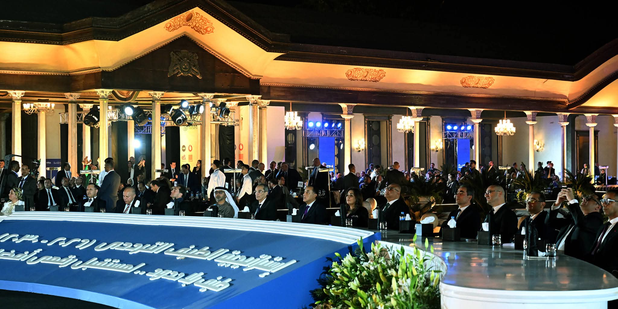 رئيس الوزراء يشهد توقيع أكبر صفقة للترددات في تاريخ قطاع الاتصالات منذ بدء تقديم خدمات المحمول بمصر