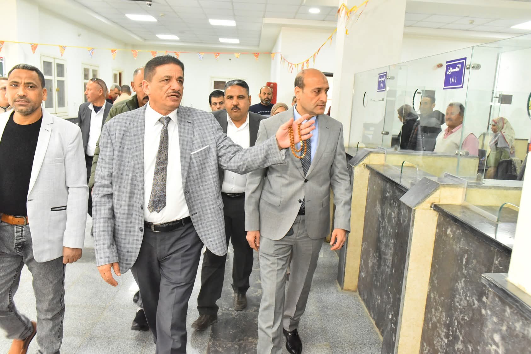 محافظ أسيوط يتفقد التشغيل التجريبي لمجمع الخدمات الحكومية بالشامية بساحل سليم ضمن المبادرة الرئاسية حياة كريمة
