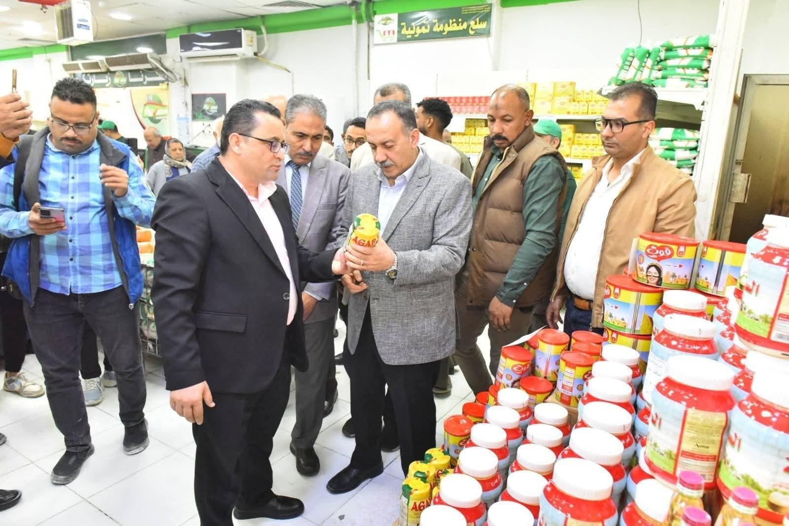 محافظ أسيوط يطلق معارض "أهلاً رمضان" بشرق وغرب المدينة