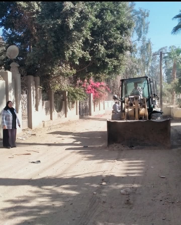 محافظ الفيوم يتابع حملات النظافة العامة ورفع الإشغالات بمركز ومدينة أبشواى 