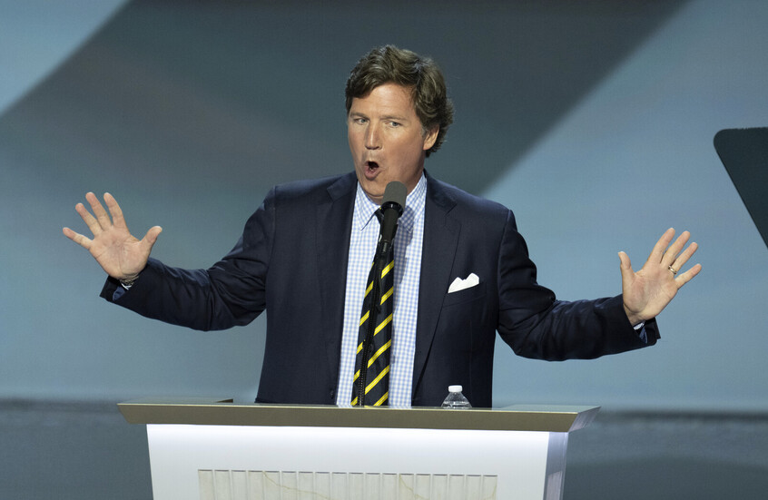 تاكر كارلسون واشنطن تفقد السيطرة على الحرب ضد إيران وقد تواجه عواقب غير متوقعة